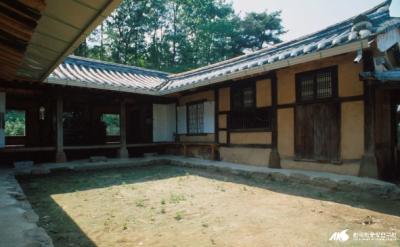 정용채 가옥